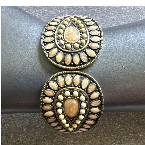 Hinged Tear Drop Bangle Bracelet Looks Like Mother of Pearl Beige Beads & Stones - Picture 1 of 5